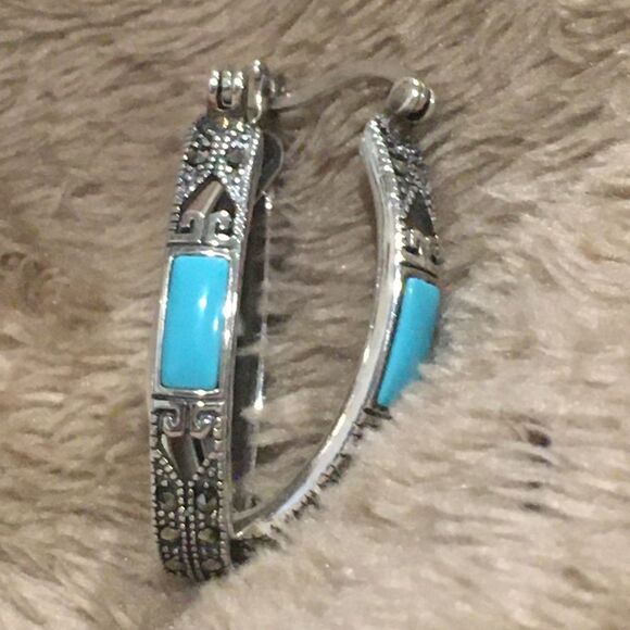 Turquoise Marcasite Sterling Silver Oval Hoop Saddle Back Earrings - Picture 3 of 9